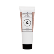مقشر الوجة الكريمي من فرانك بودي CREAMY FACE SCRUB FROM FRANK BODY 